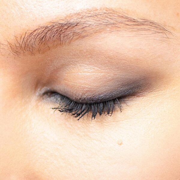 Soft Kohl Smudge-proof Eyeliner Pencil, Jet black, 1.2 g - Image 2